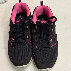 Skechers Black and Pink Women's Sneakers